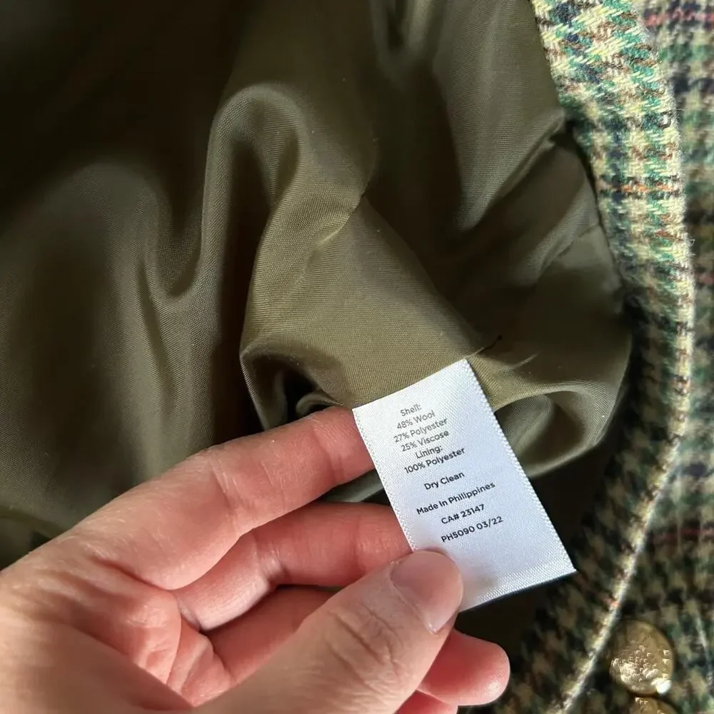 NWOT Talbots plaid wool blend blazer with gold buttons size 2 S